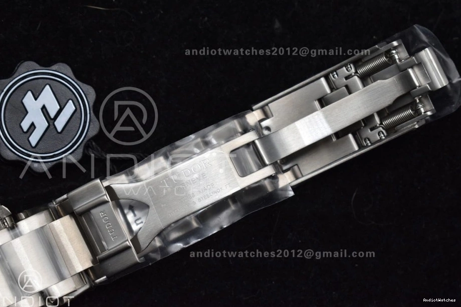 Edition ZF Best 1:1 on Snug Pelagos Titanium V A2824 Bracelet Blue 528 1007